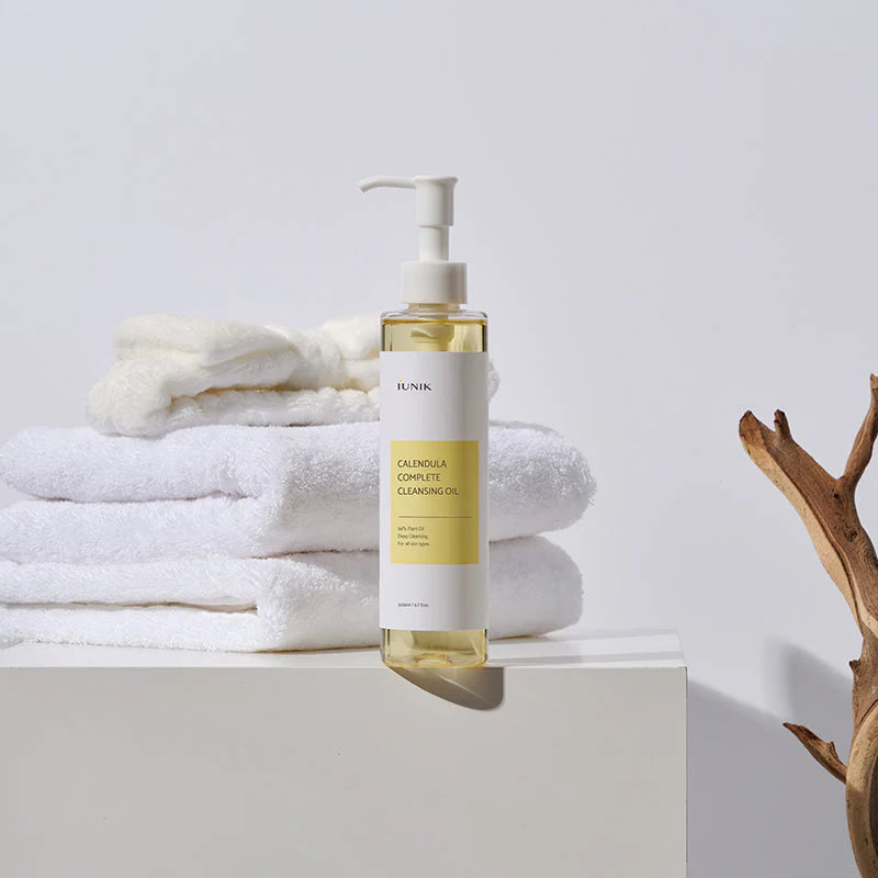 IUNIK Calendula Complete Cleansing Oil 200ml