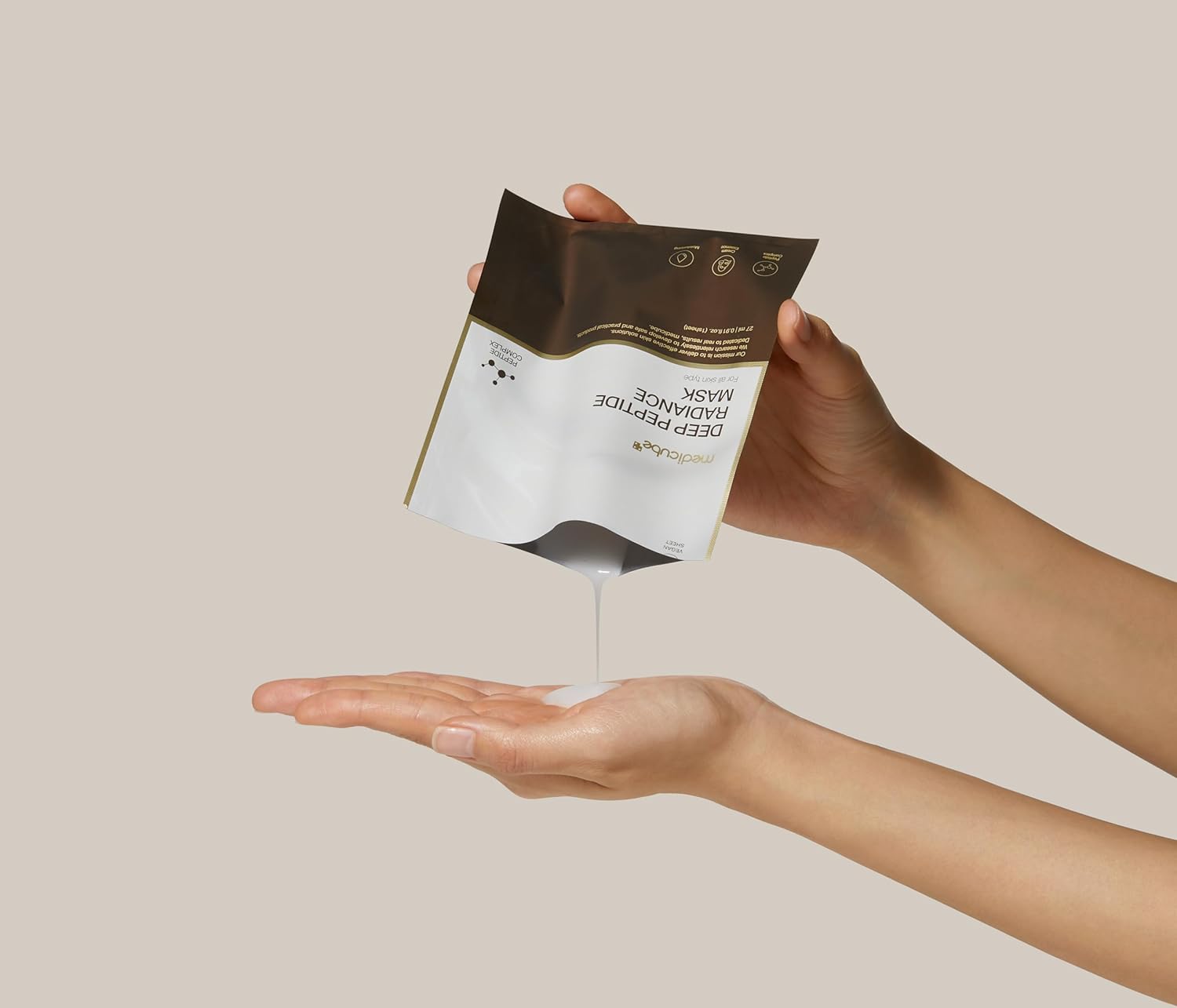MEDICUBE Deep Peptide Radiance Mask (1ea)