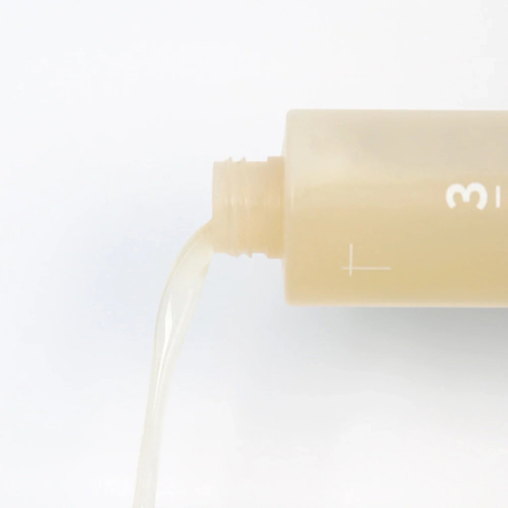 NUMBUZIN No.3 Super Glowing Essence Toner 200ml