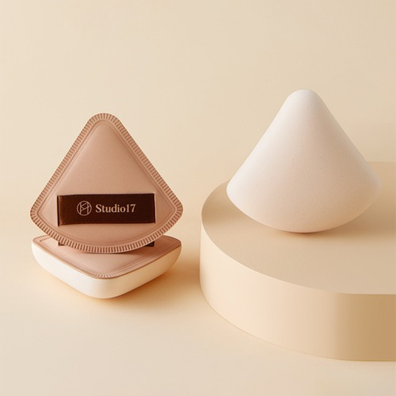 STUDIO 17 Pang Pang Triangle Puff (1ea)